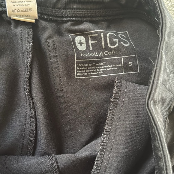 Figs - Picture 2 of 3